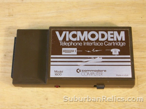 Commodore 64- MODEL 1600 VICMODEM -telephone interface cartridge - Click Image to Close