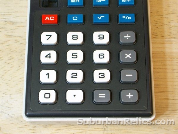 Casio Memory 8A - VINTAGE VFD CALCULATOR - made in Japan, 1976 - Click Image to Close