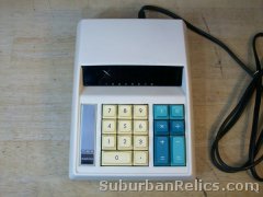 Omron Type 800 - ELECTRONIC CALCULATOR - vfd display, near mint