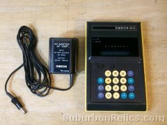 Omron 82 - ELECTRONIC CALCULATOR - from 70's, w/AC adapter, good