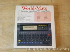 WorldMate pocket electronic - LANGUAGE TRANSLATOR -w/box, manual