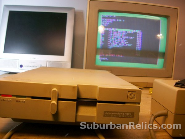 Commodore 128 64 - MODEL 1571 5.25" DISK DRIVE - semi working - Click Image to Close