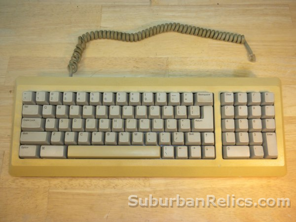 Apple - KEYBOARD - M0110a for Macintosh Plus 128k 512k, tested - Click Image to Close