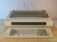 IBM Lexmark Wheelwriter 1500 - ELECTRIC TYPEWRITER working well